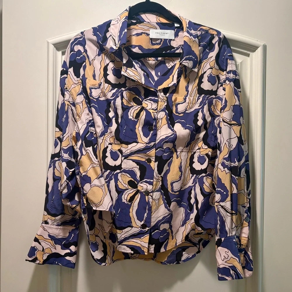 Equipment Blue and Cream Floral Blazer - Picture 3 of 3